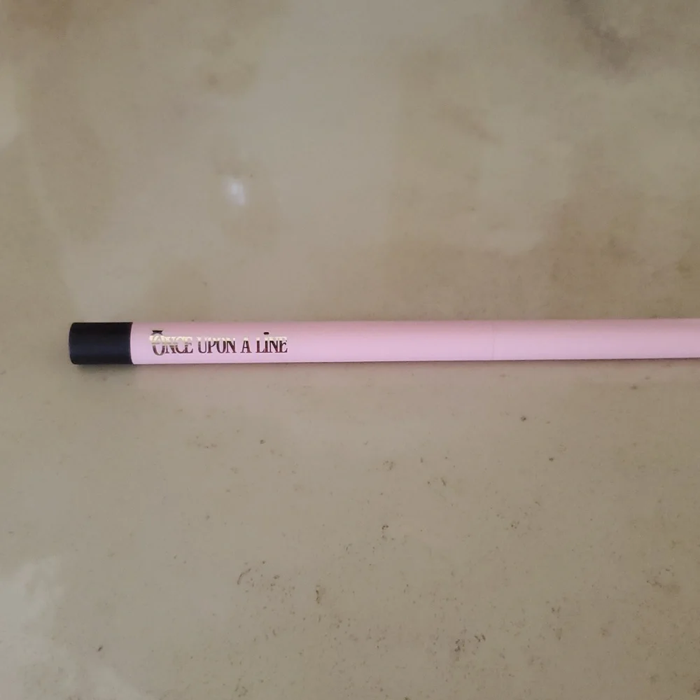 P.Louise Eyeliner Pencil - Black